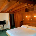 Ecureuil 3*