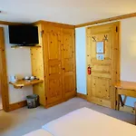 فندق Ecureuil 3*