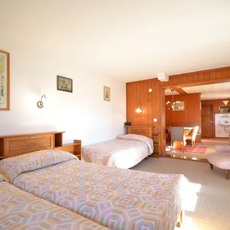 Ecureuil Hotel 3*